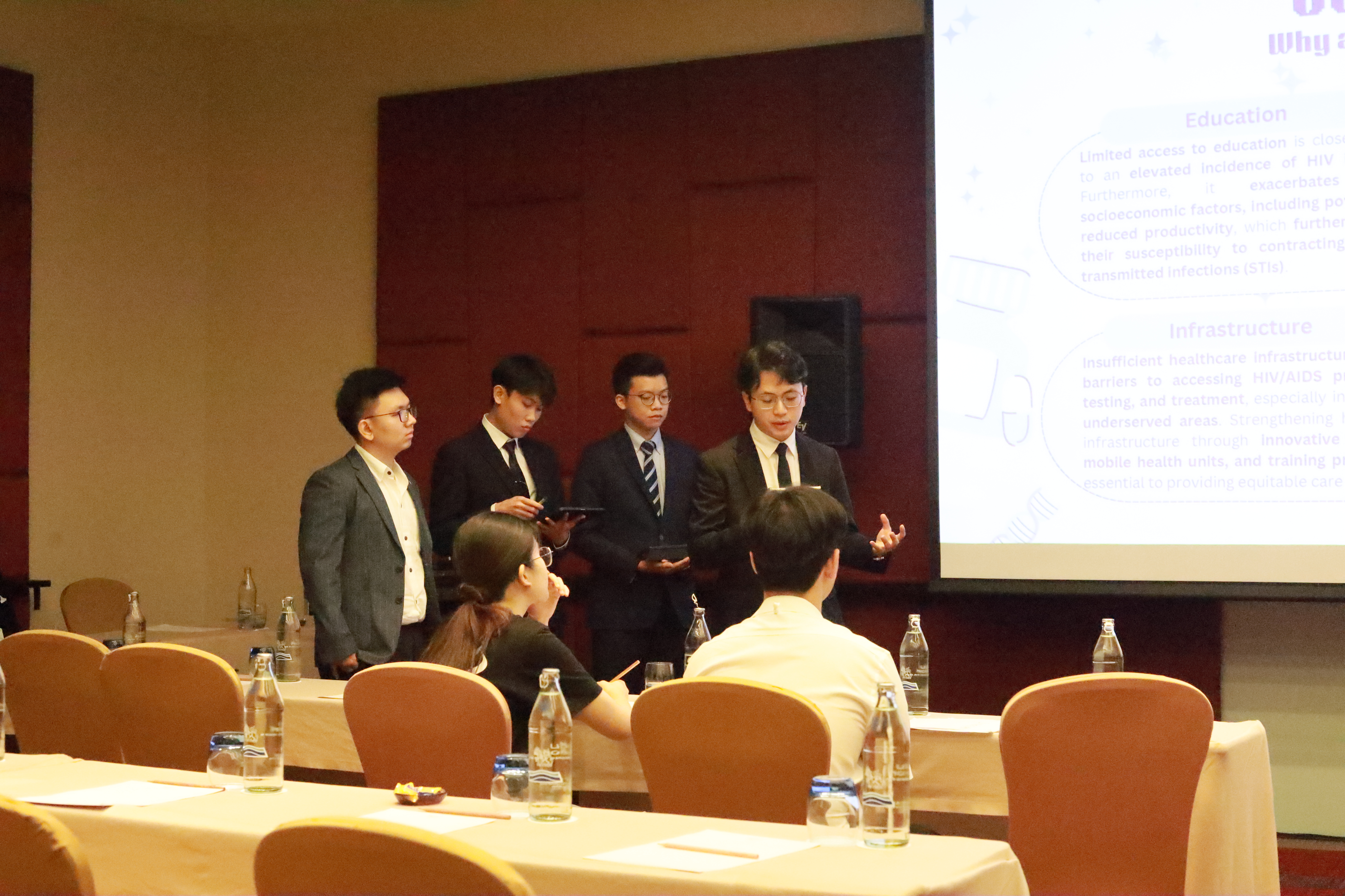 Siriraj Global Health Club organizing team